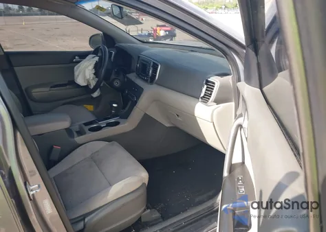 2017 Kia Sportage Lx z USA, uszkodzony, nr VIN KNDPM3ACXH7039209